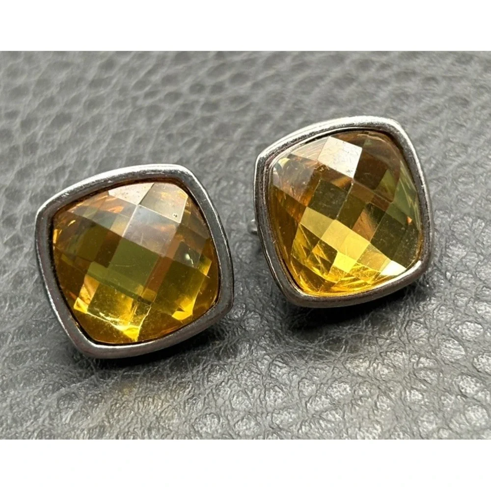 VTG Yellow Faceted Square Resin Cabochon Silver Tone Clip On Earrings Glam